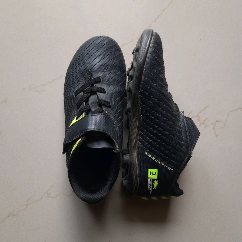 Kids Football Shoes