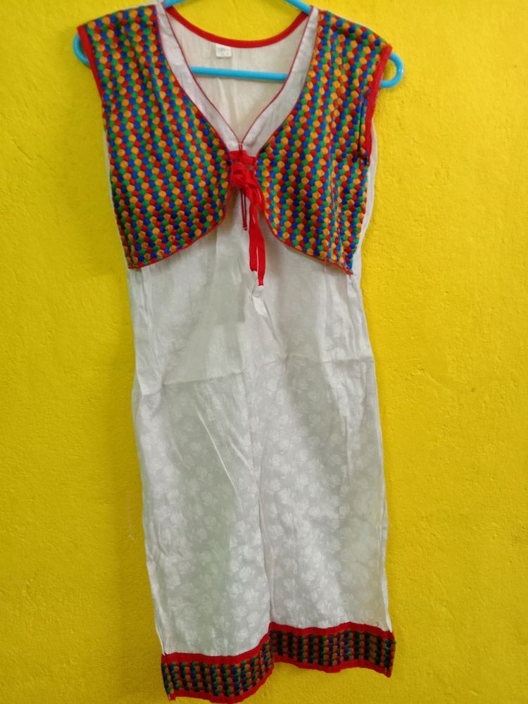 Women Beautiful Kurti.