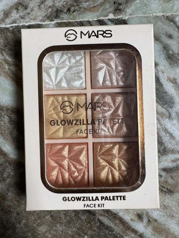 Mars Glowzilla Palette Highlighter