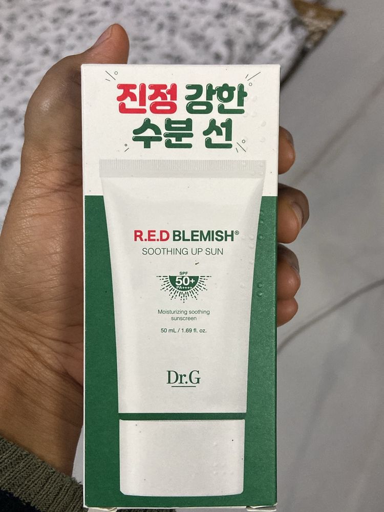 Dr. G RED Blemish Soothing Up Sun