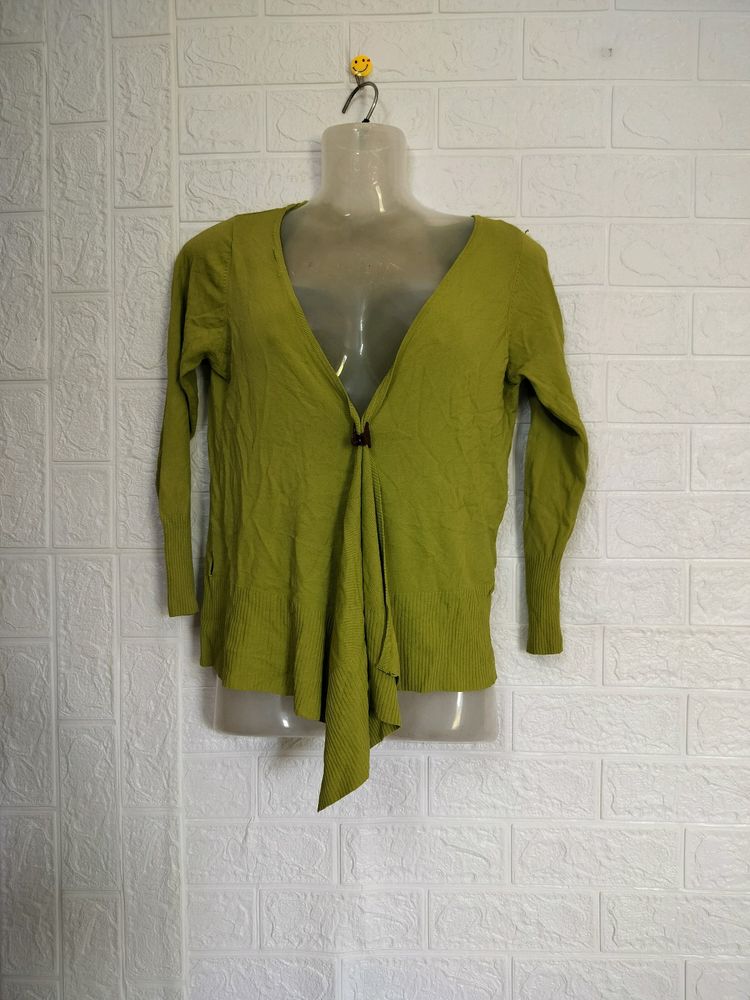 Corian Thrifted Zara Green Shrug