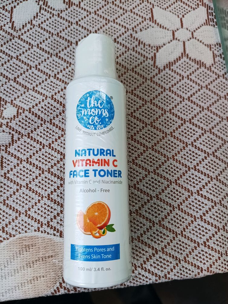 The Moms Co. Natural Vitamin C Toner