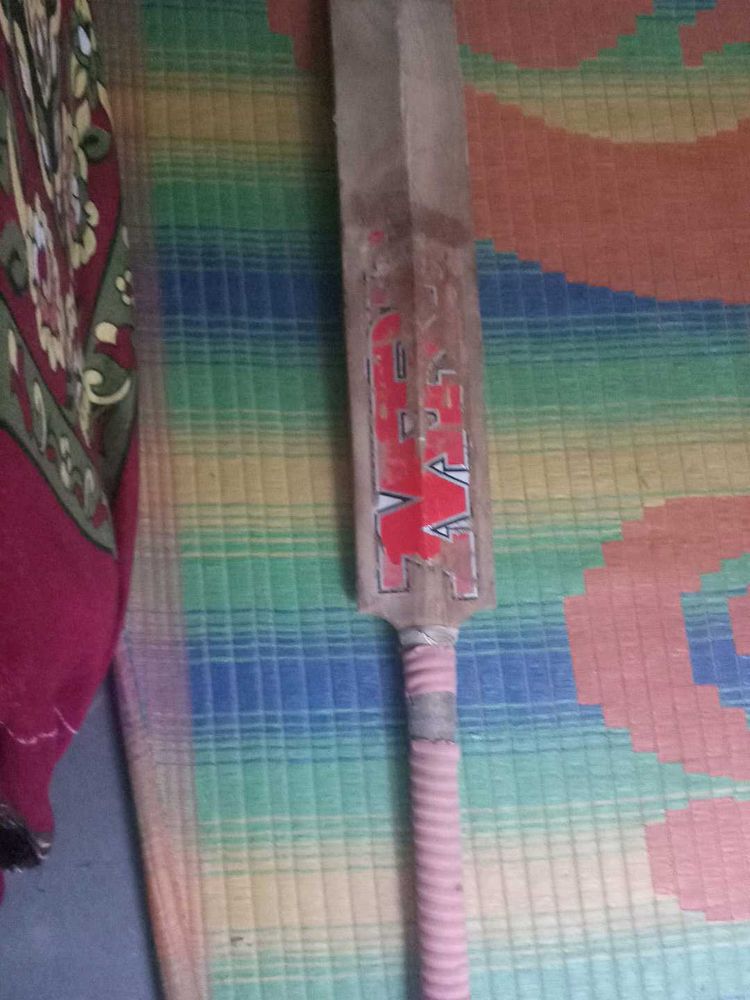 A Perfect Cricket Bat