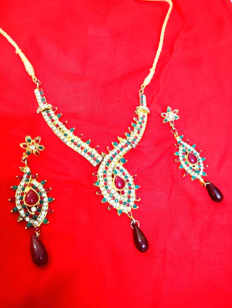 Karwachauth Premium Maroon Green Necklace Set❤️💚