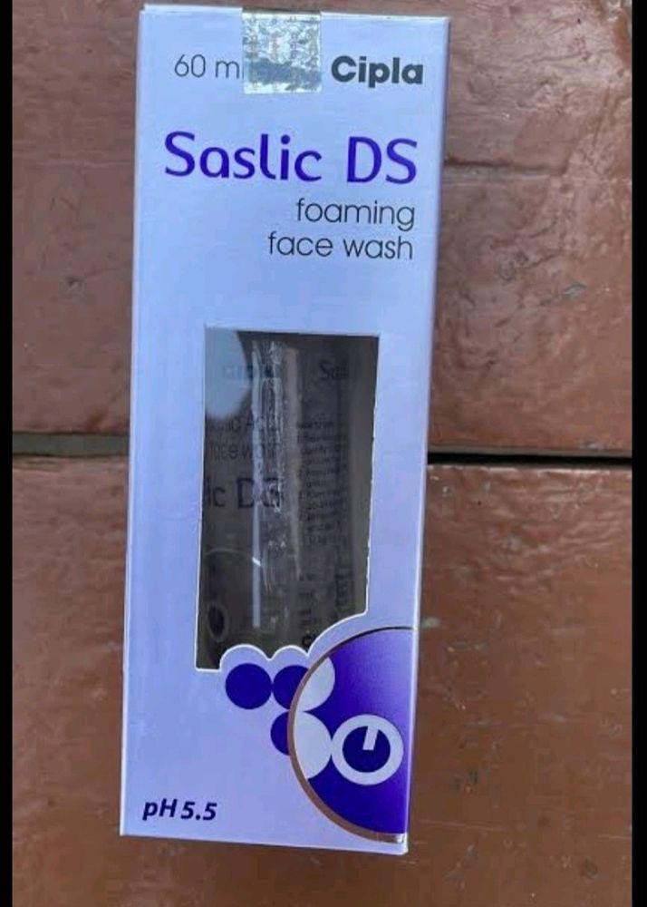 Saslic Facewash