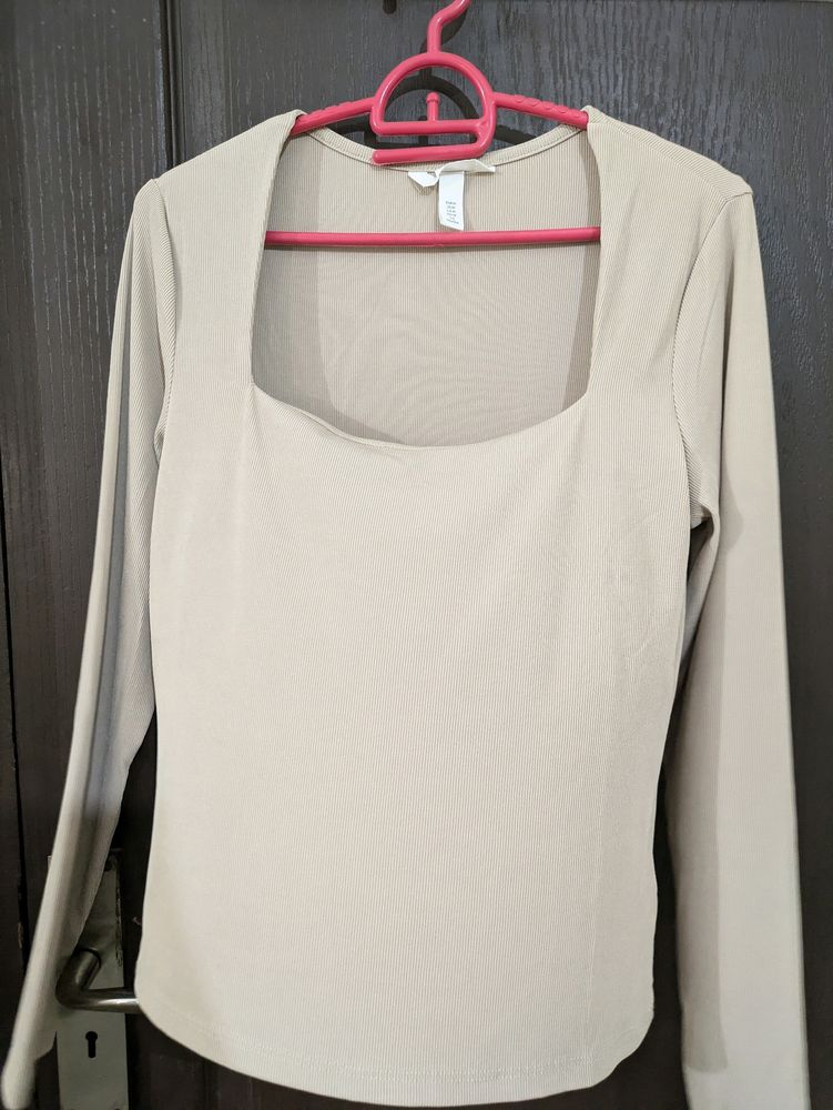 H&M Beige Square Neck Top