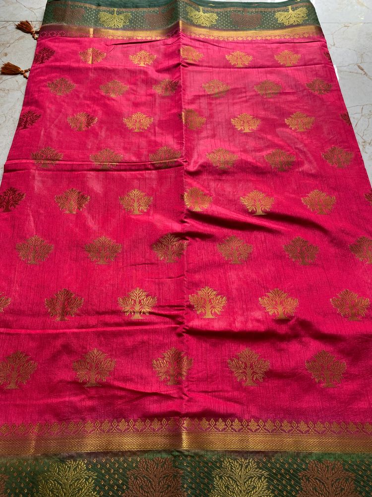 Brand New Banarasi Silk Saree With Blouse Piece