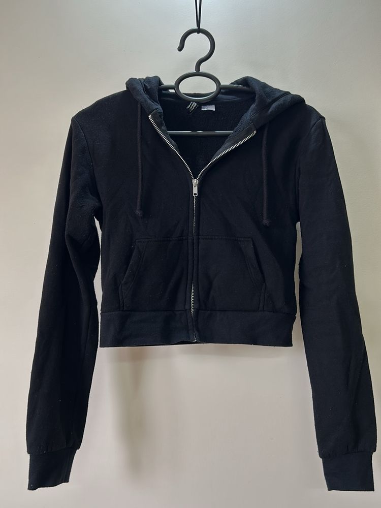 H&m Black Cropped Hoodie