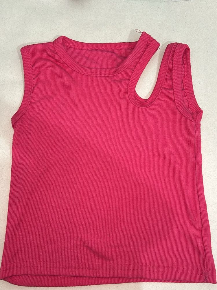 Cute Pintestry Pink Cutout Top💗