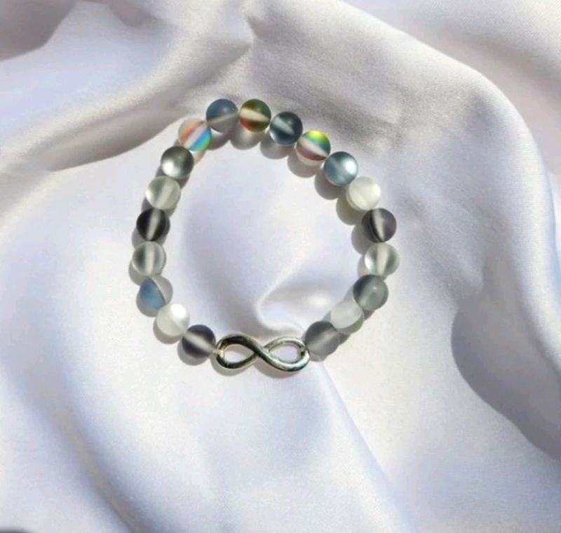 Infinite Aura Bracelet