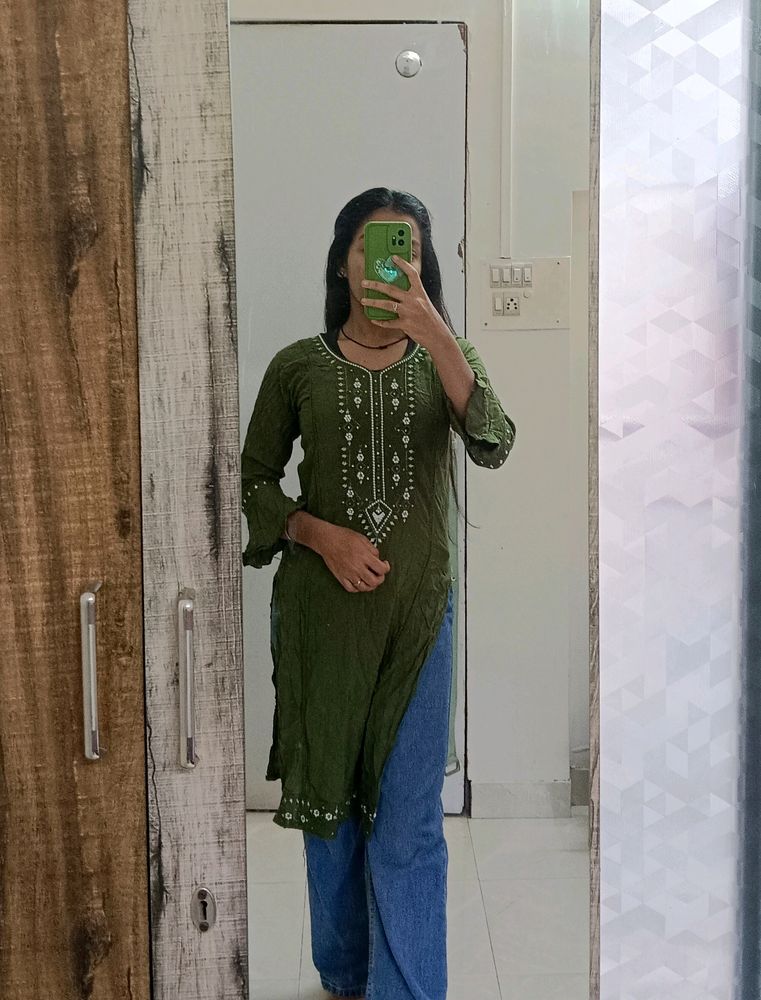 Green Kurti