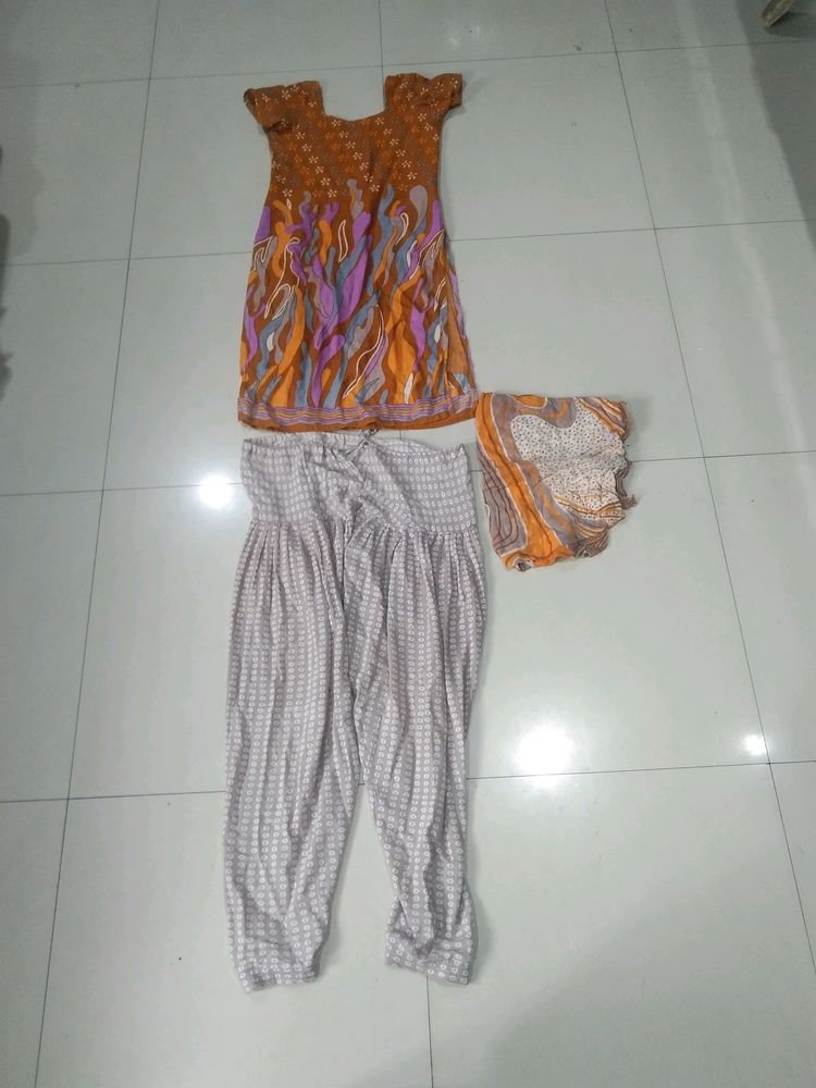 Kurta With Dupatta, Pant And Also Lining