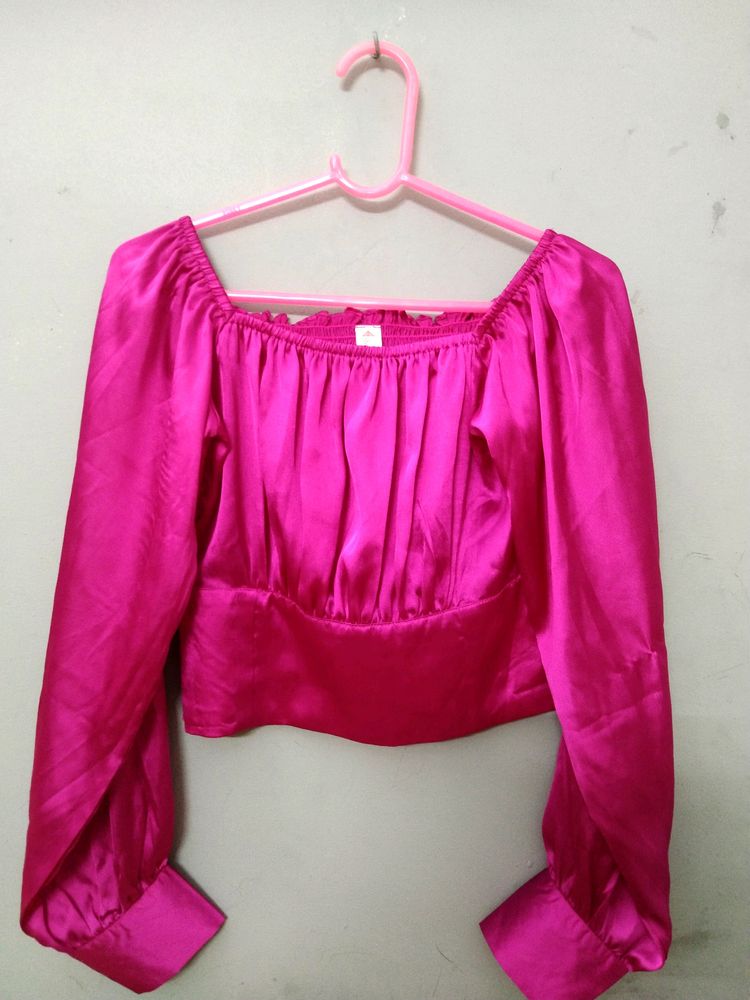 PINK SATIN CROP TOP 💗