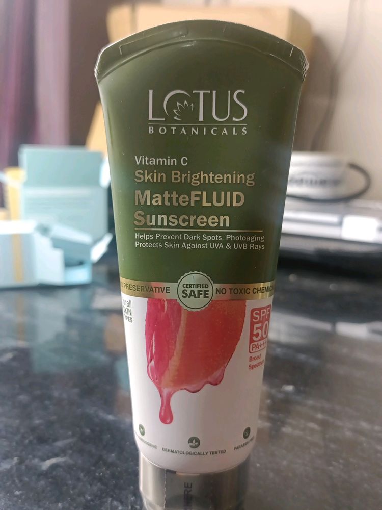 Lotus Botanicals Vitamin C Sunscreen