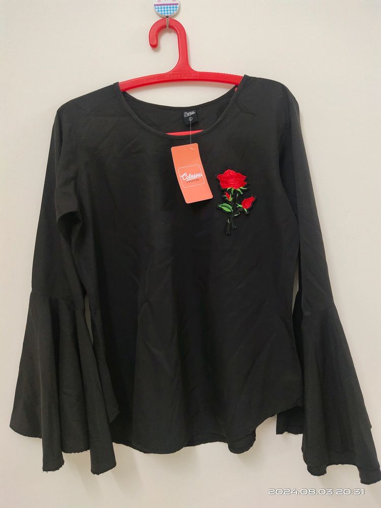 Darzi Top With Butterfly Sleeves- L