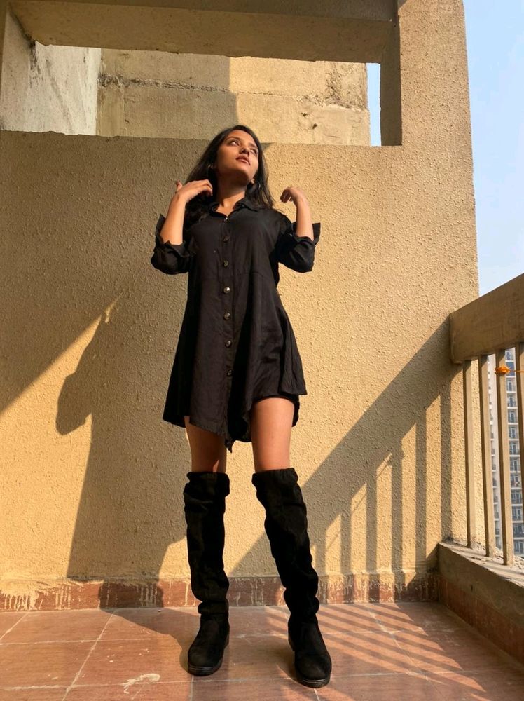 Black shirt dress