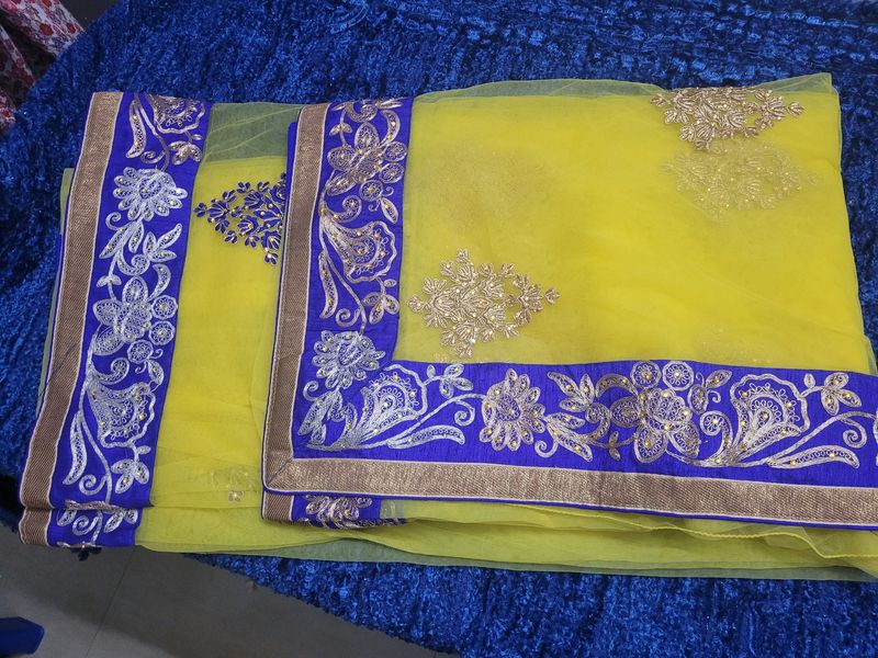 Neerus Branded Net Saree