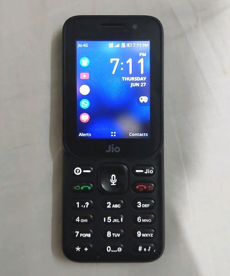 Jio Phone F320B Mild Used
