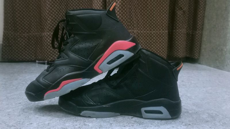 Air Jordan 6 Retro Infrared Black Shoes