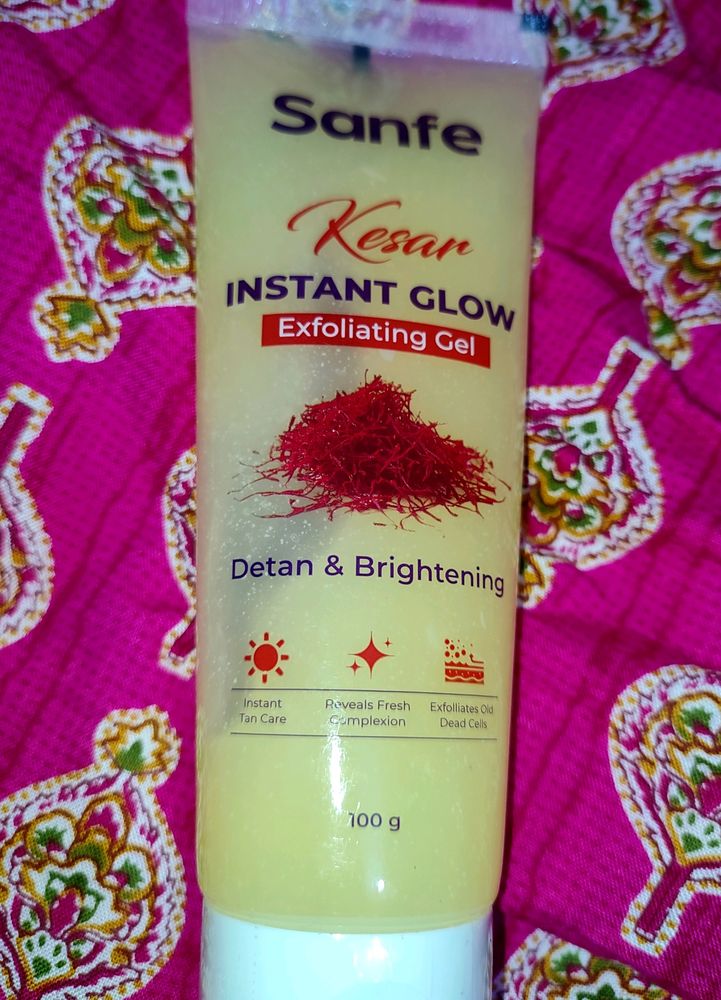 Sanfe Kesar Instant Glow Exfoliating Gel