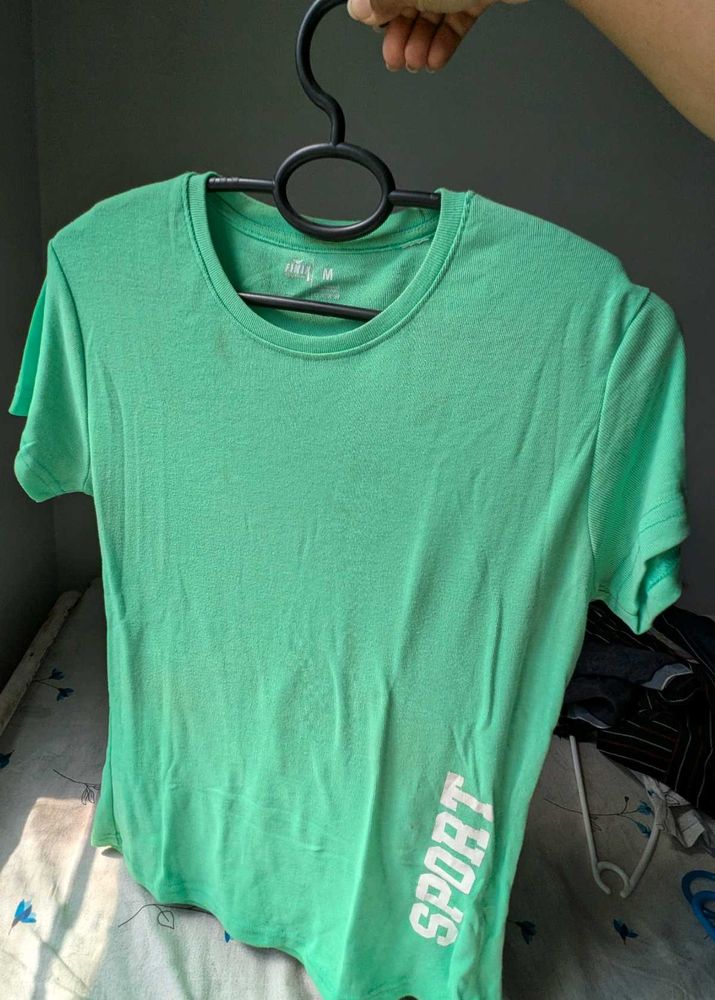 Green Casual Tshirt