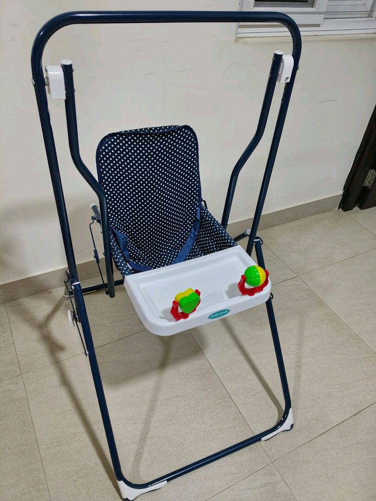 Garden swing for toddlers