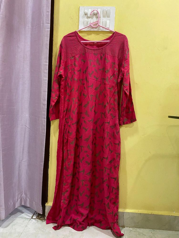 Beautiful Simple Straight Fit Kurti