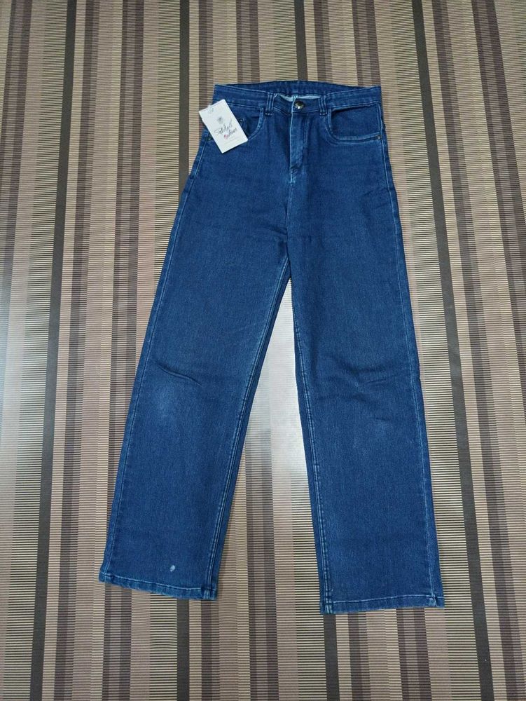 DG-35 Size-28 Straight Women Denim Jeans