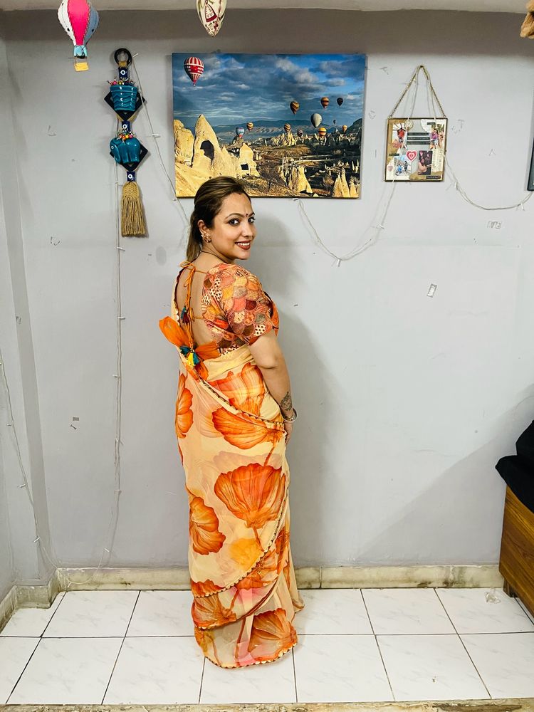 Orange Saree With Unstiched Blouse