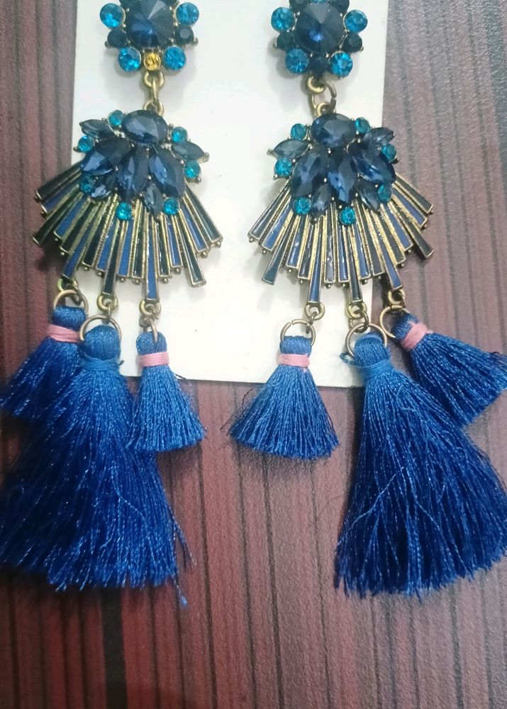 Blue Party Wear Ear Rings