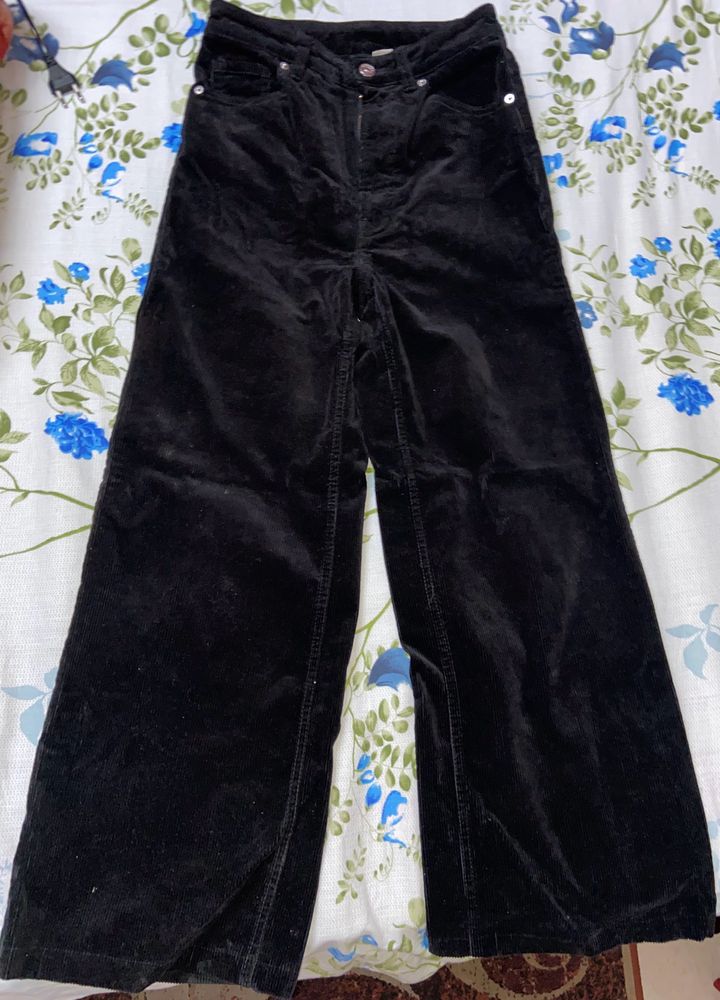 H&M Black Wide Leg Corduroy Jeans