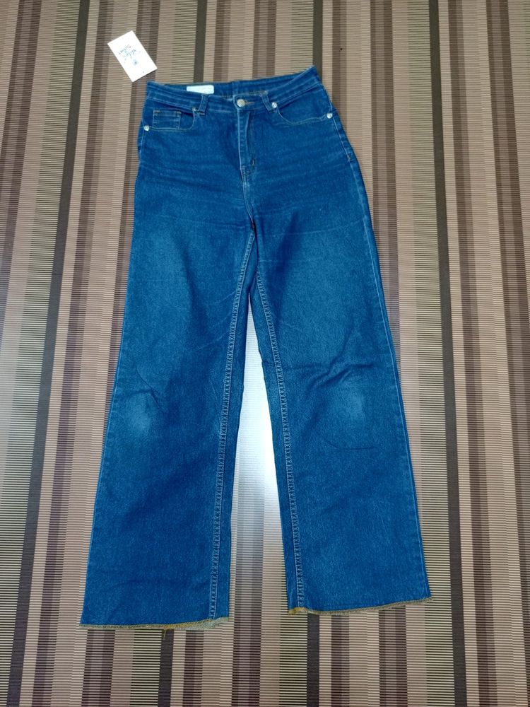 W-93 Size 28 Straight Women Denim Jeans