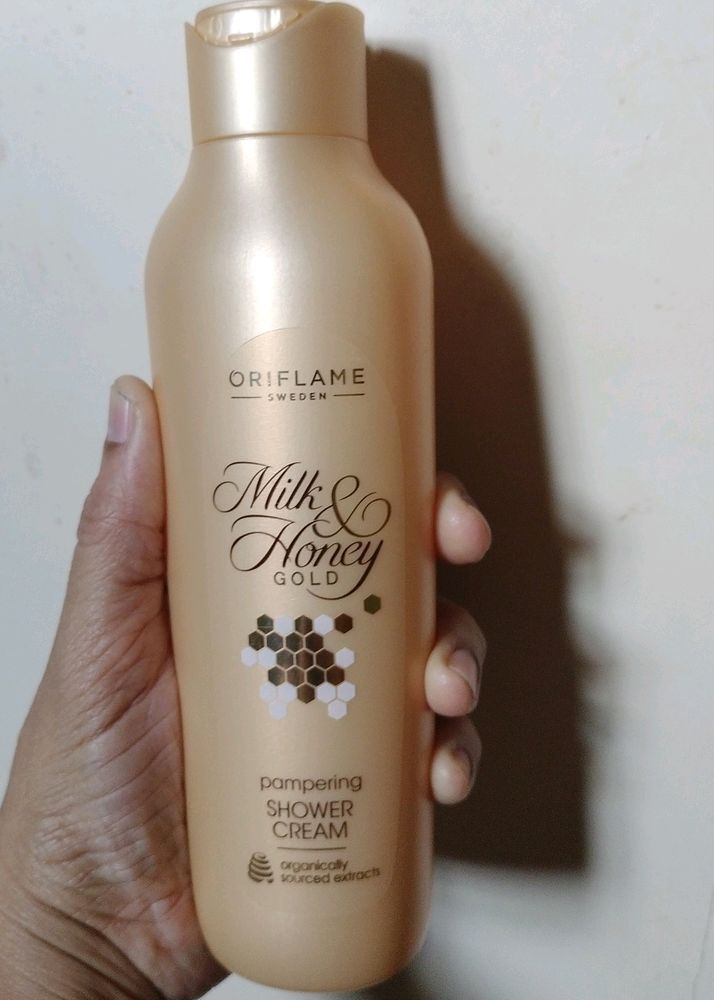 Pampering Shower Creammilk & Honey