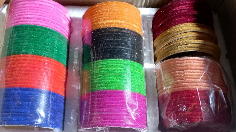 12 Colour Bangles