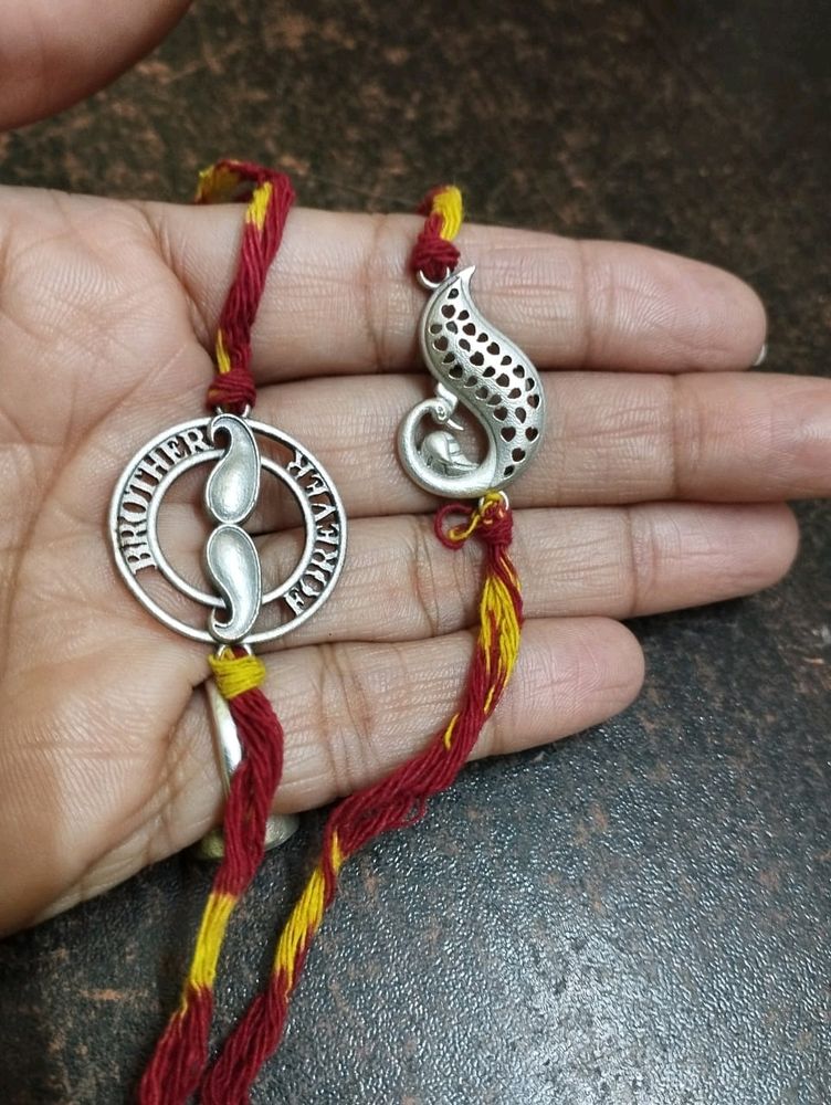 Beautiful Unique Rakhi For Your Brothers & Bhabhi