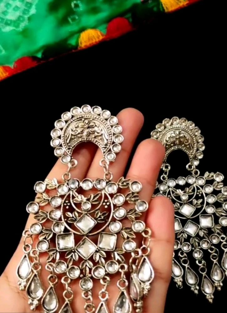 Silver Oxidized Kundan Earrings