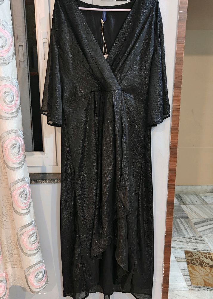 Black Maxi Wrap-up Dress