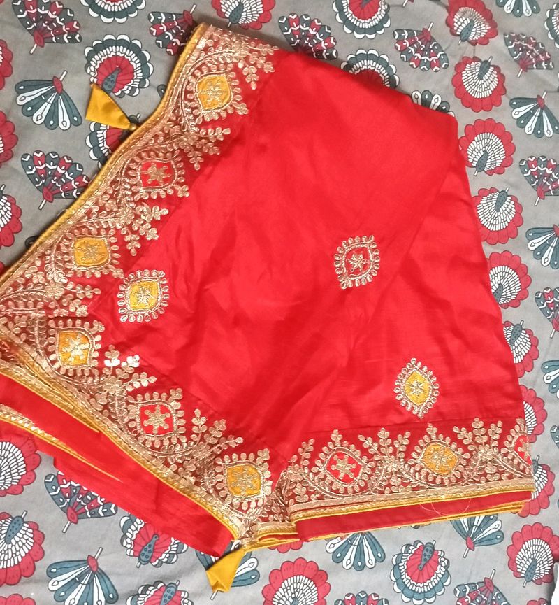 Red And Yellow Saree Without Blouse