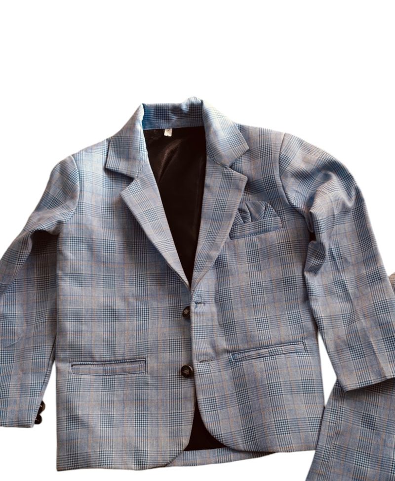 Blue Lining 3pieace Suit