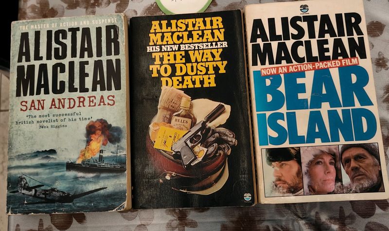 The Alistair MacLean  Vintage Trio