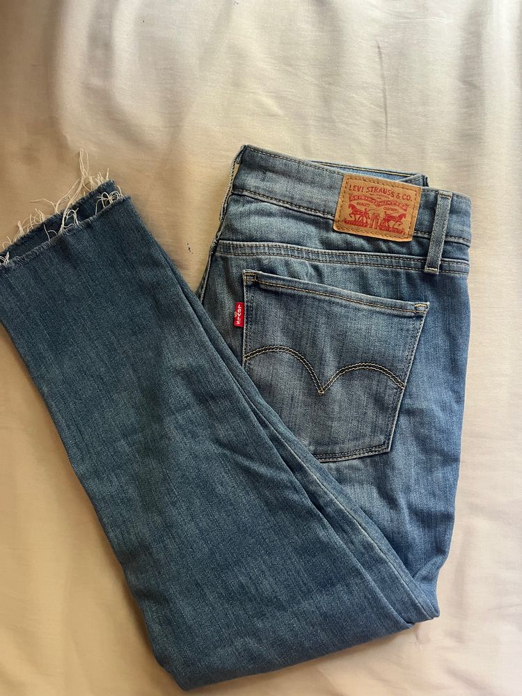 Levi’s Jeans