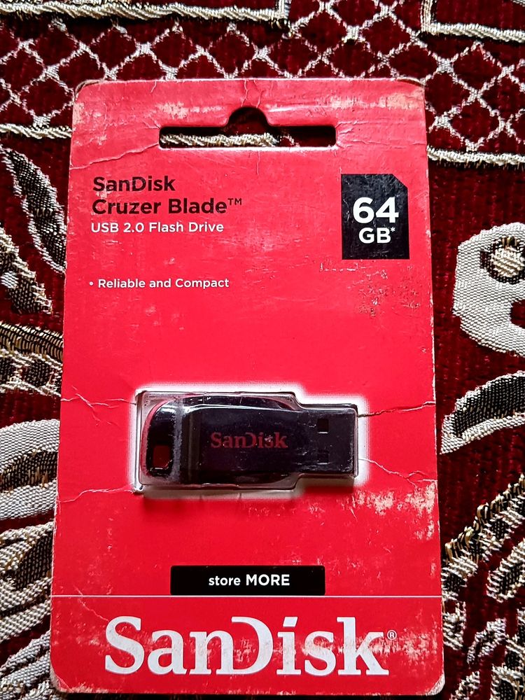 SanDisk 64GB Storage Pendrive