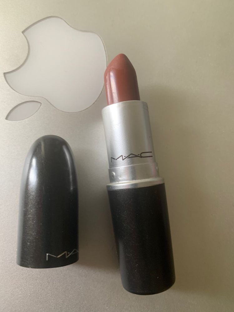 Mac Paramount Satin Lipstick