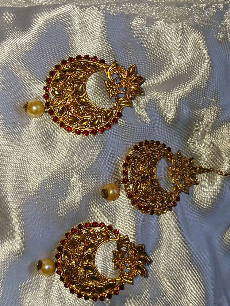 Maangtika and Earring Set