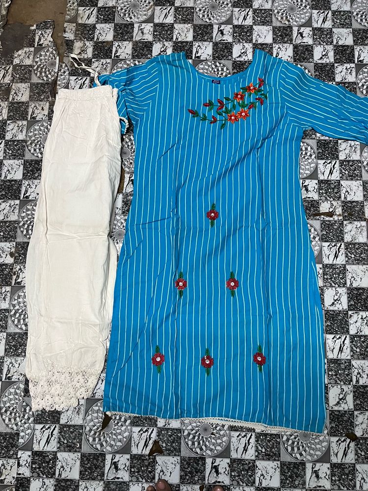 New Unused Women Kurti Pant Set