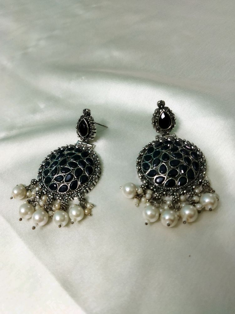 Black-silver Ethnic Earrings