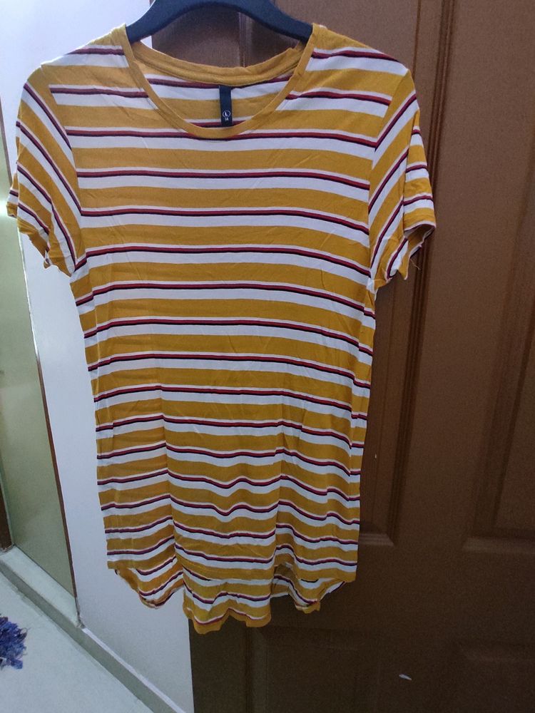 Max Yellow Black Stripes Tshirt