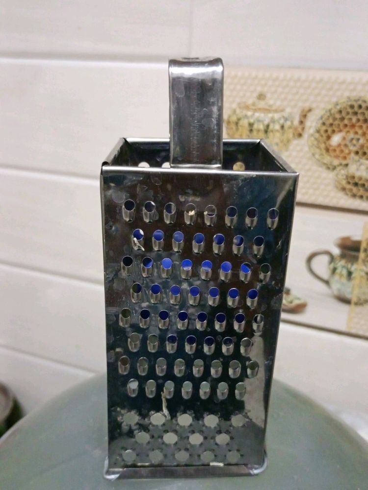 Grater Stainless Steel 4 In 1