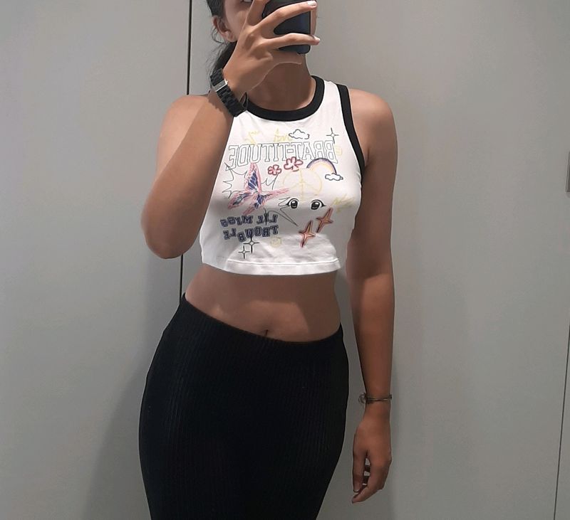 Brattitude Crop Top🌟