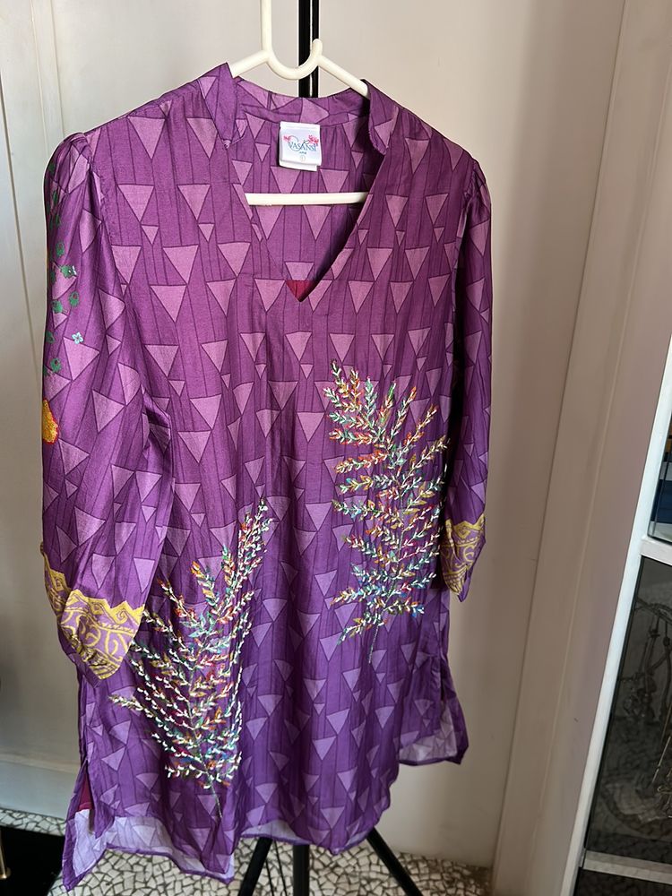 Embroidered Kurta Set